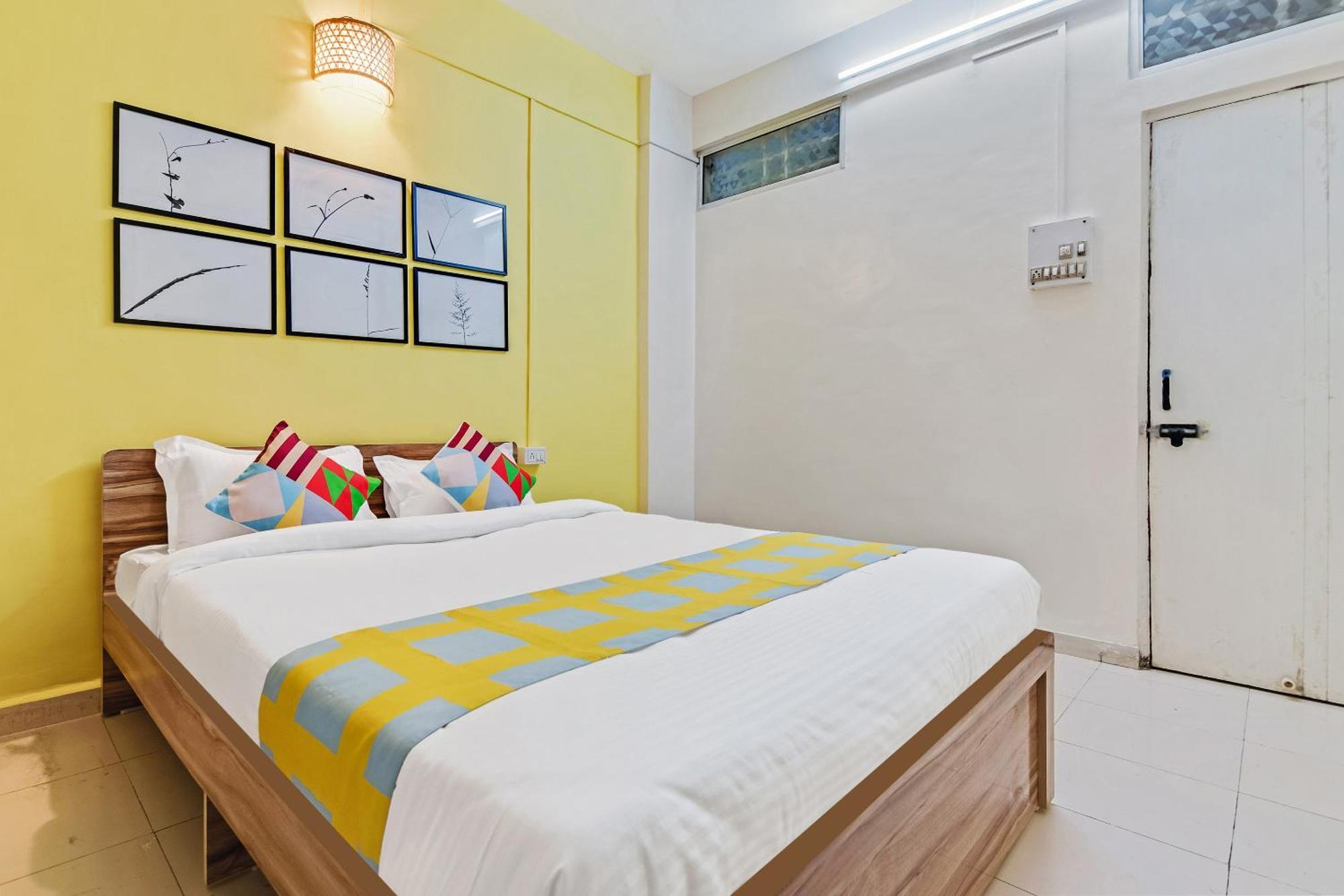 Super Hotel O Saraswati Niwas Vadgaon Budruk 浦那 外观 照片