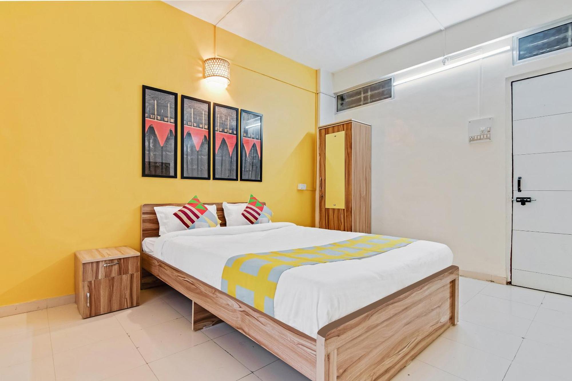 Super Hotel O Saraswati Niwas Vadgaon Budruk 浦那 外观 照片