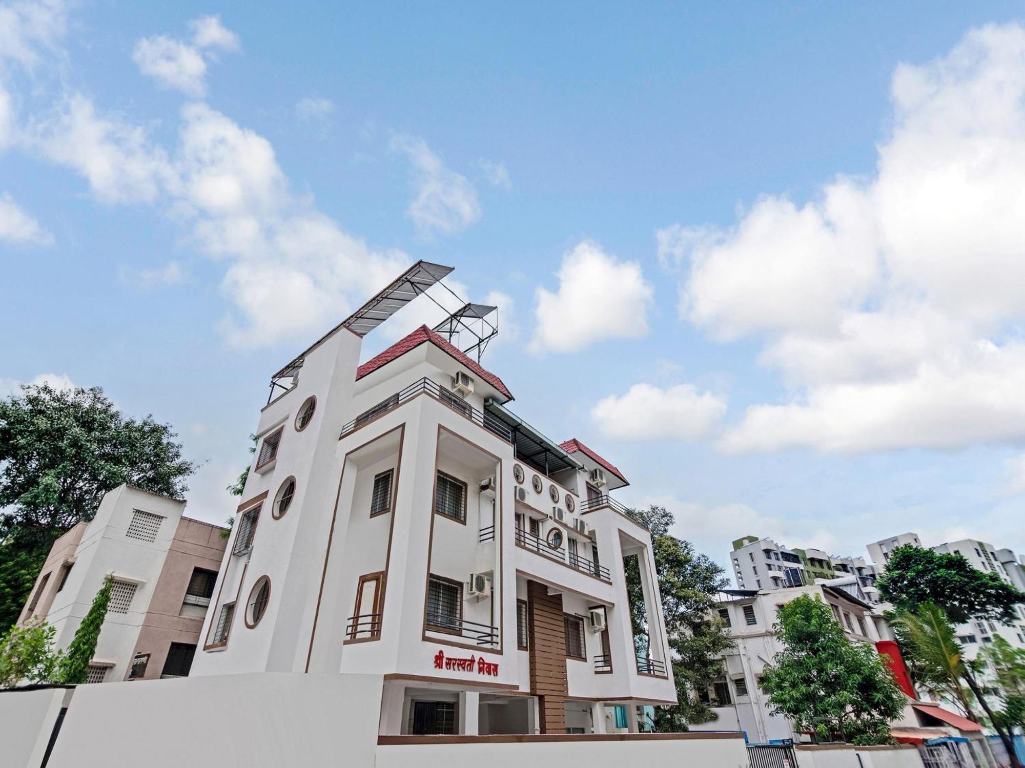 Super Hotel O Saraswati Niwas Vadgaon Budruk 浦那 外观 照片